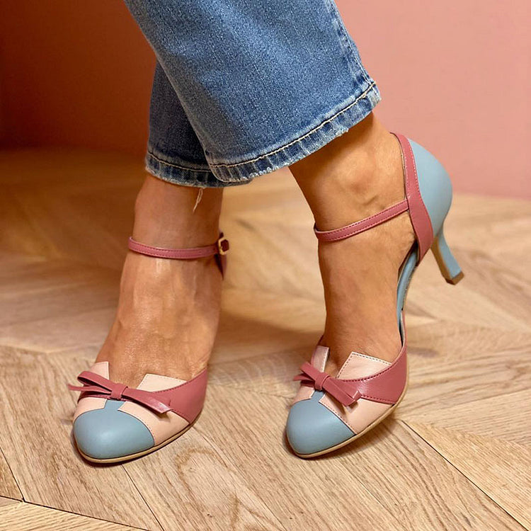 DECOLLETE WITH ANKLE STRAP AND BOW DETAIL