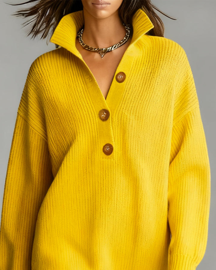 Janella - Elegant Three-Button Collar Sweater