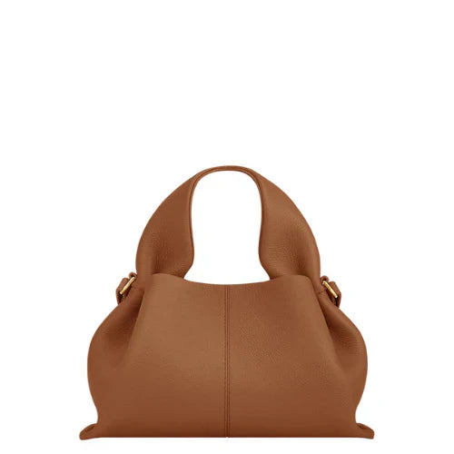 Clara | Stylish Travel Companion