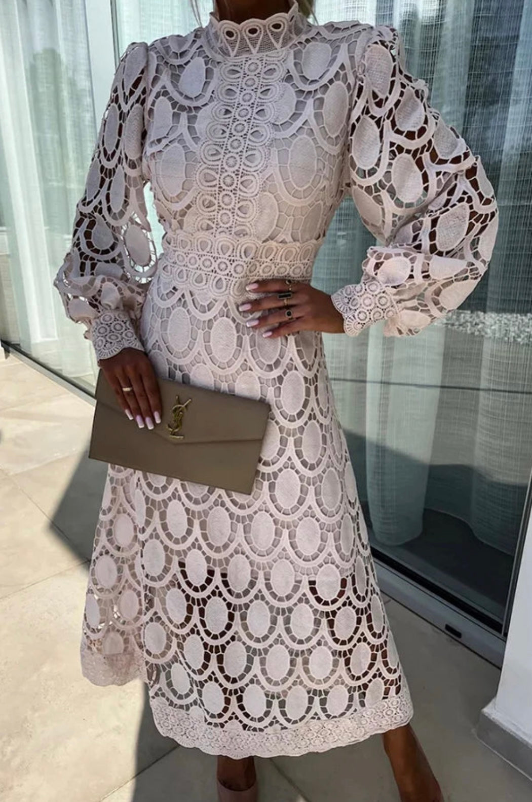 Eimhear | Elegant Lace Midi Dress