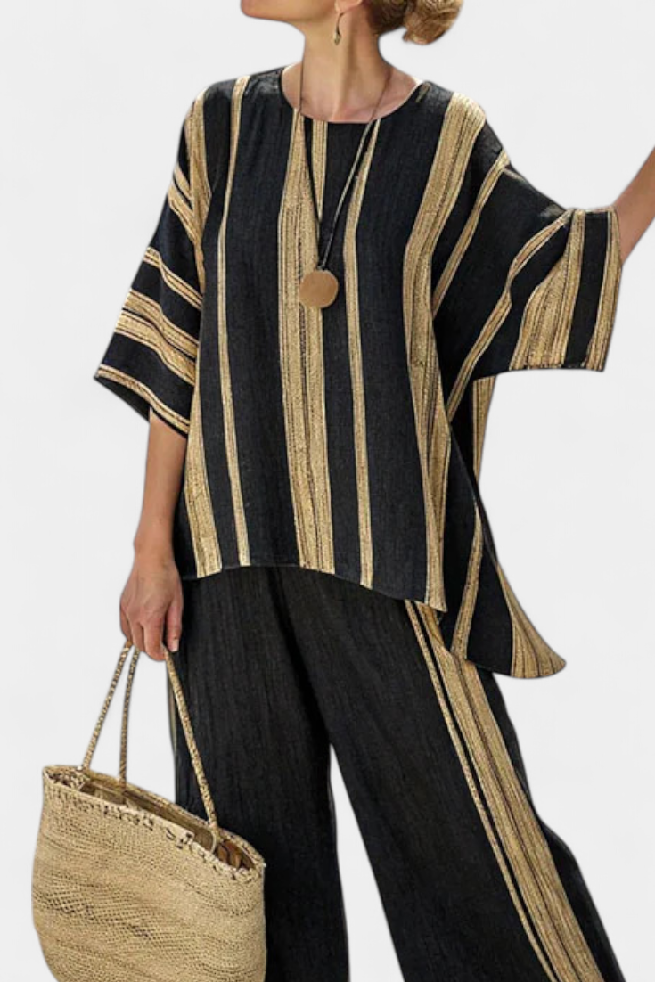 Tamara – oversized striped top and relaxed linen pants