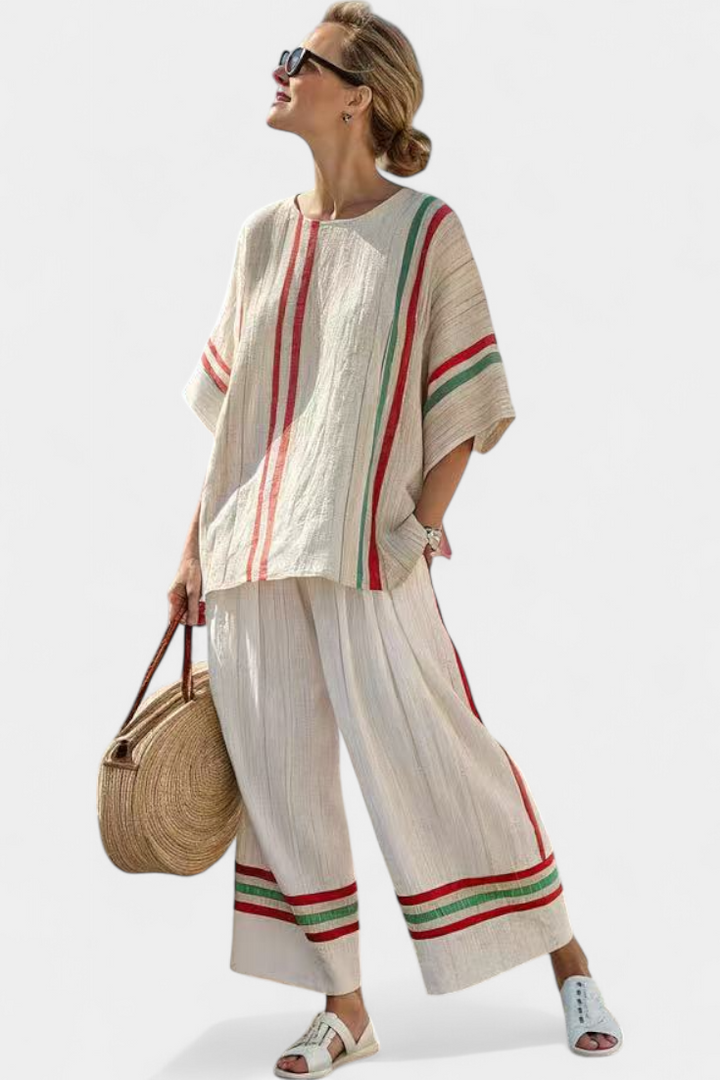 Noemi – printed boho blouse and comfortable wide pants