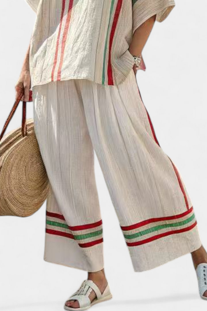 Noemi – printed boho blouse and comfortable wide pants