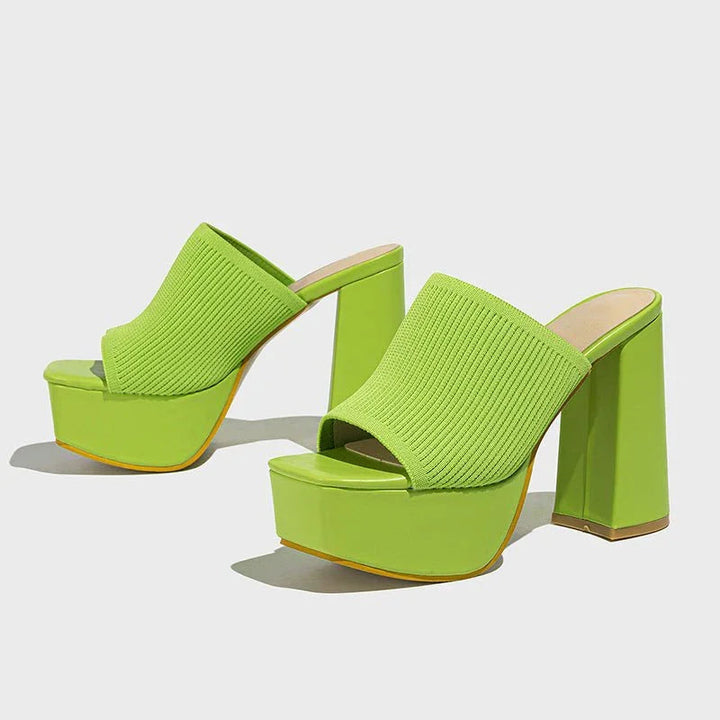 Penélope Block Heel Pumps