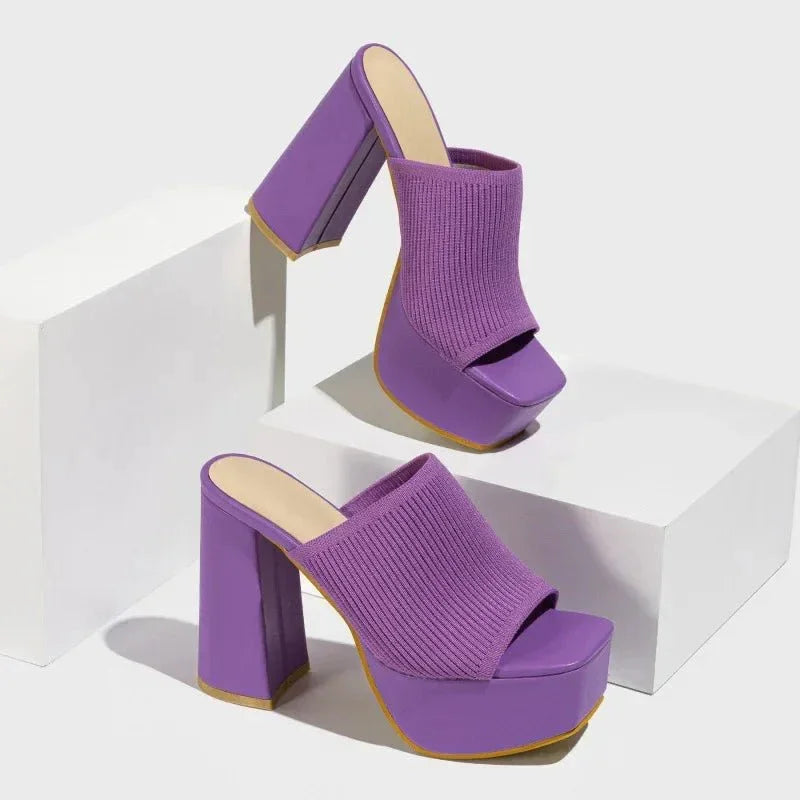 Penélope Block Heel Pumps
