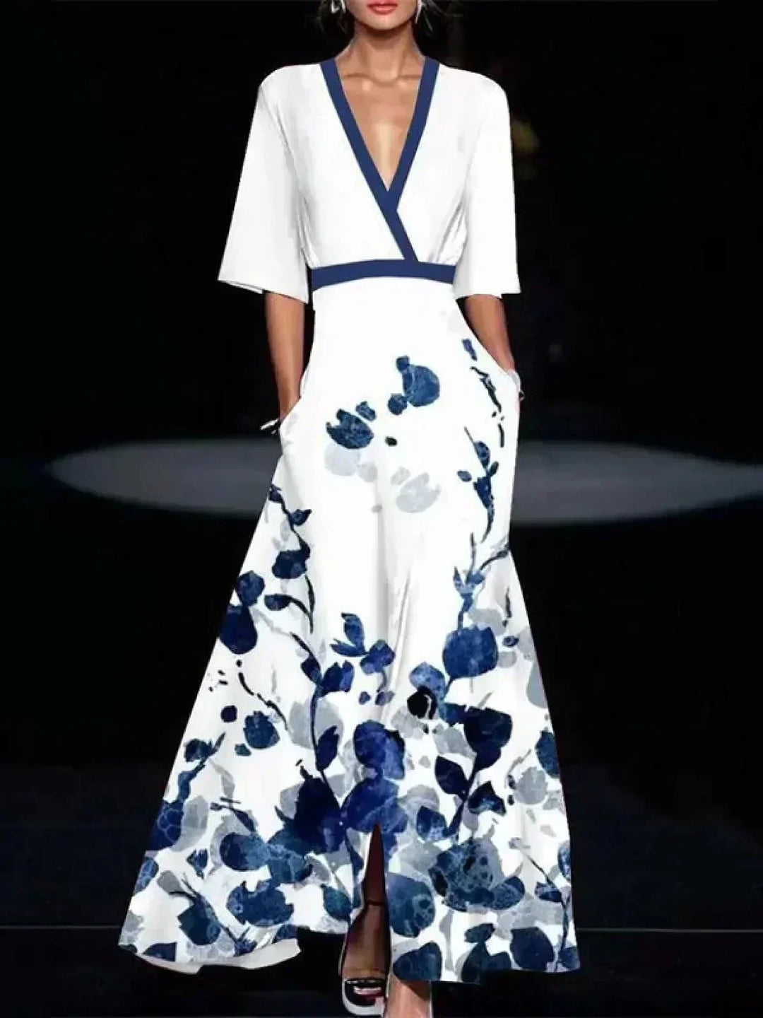Eilionóra | Flowing Elegant Dress
