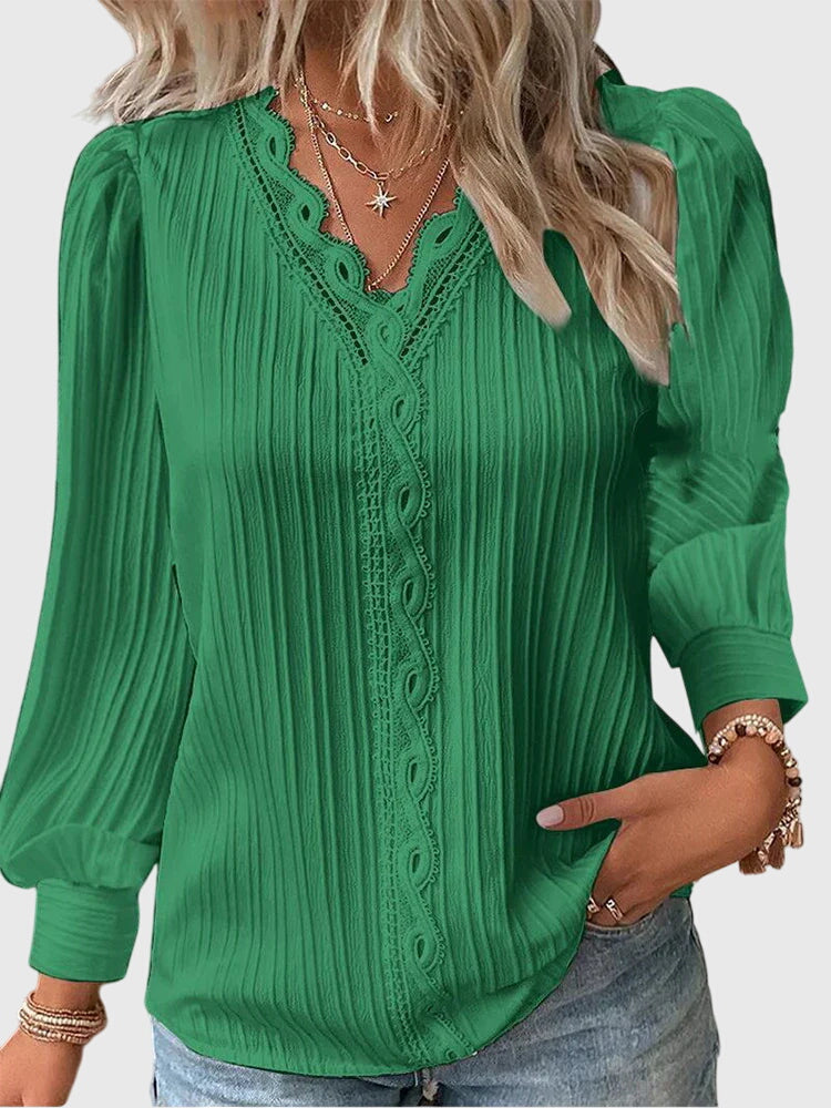Clara | Elegant Pullover Blouse