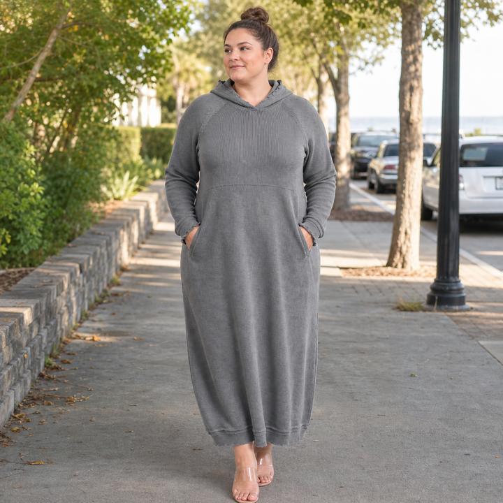 Mara Knitted Maxi Dress – Cozy Long Sleeve Oversized Dress