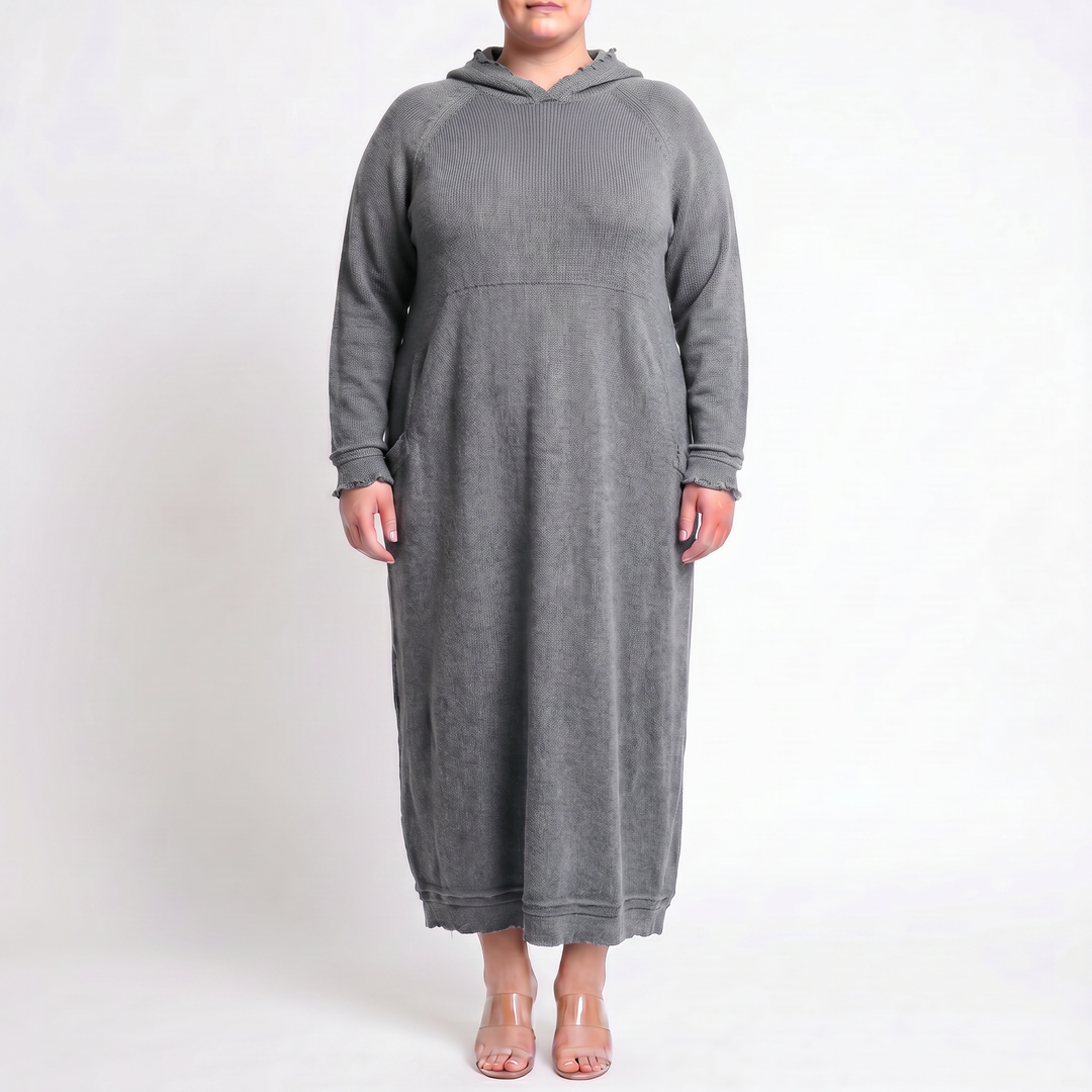 Mara Knitted Maxi Dress – Cozy Long Sleeve Oversized Dress